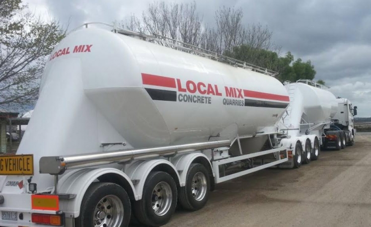 Local-Mix Concrete take Delivery of their New Parts Washer Today