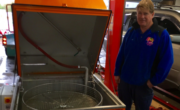 IG Auto Repairs, Blaxland, NSW take delivery of their new Stainless Steel Parts Washer